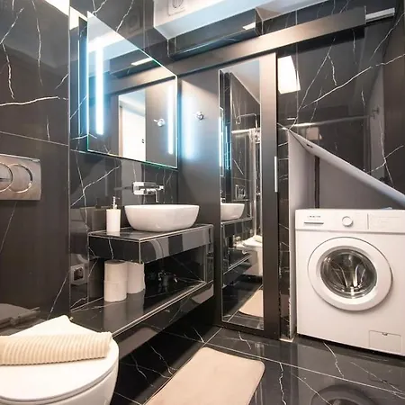 Antigonidon Loft Selanik