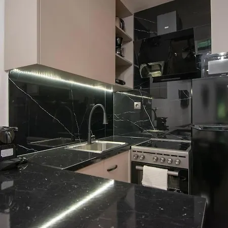 Antigonidon Loft סלוניקי
